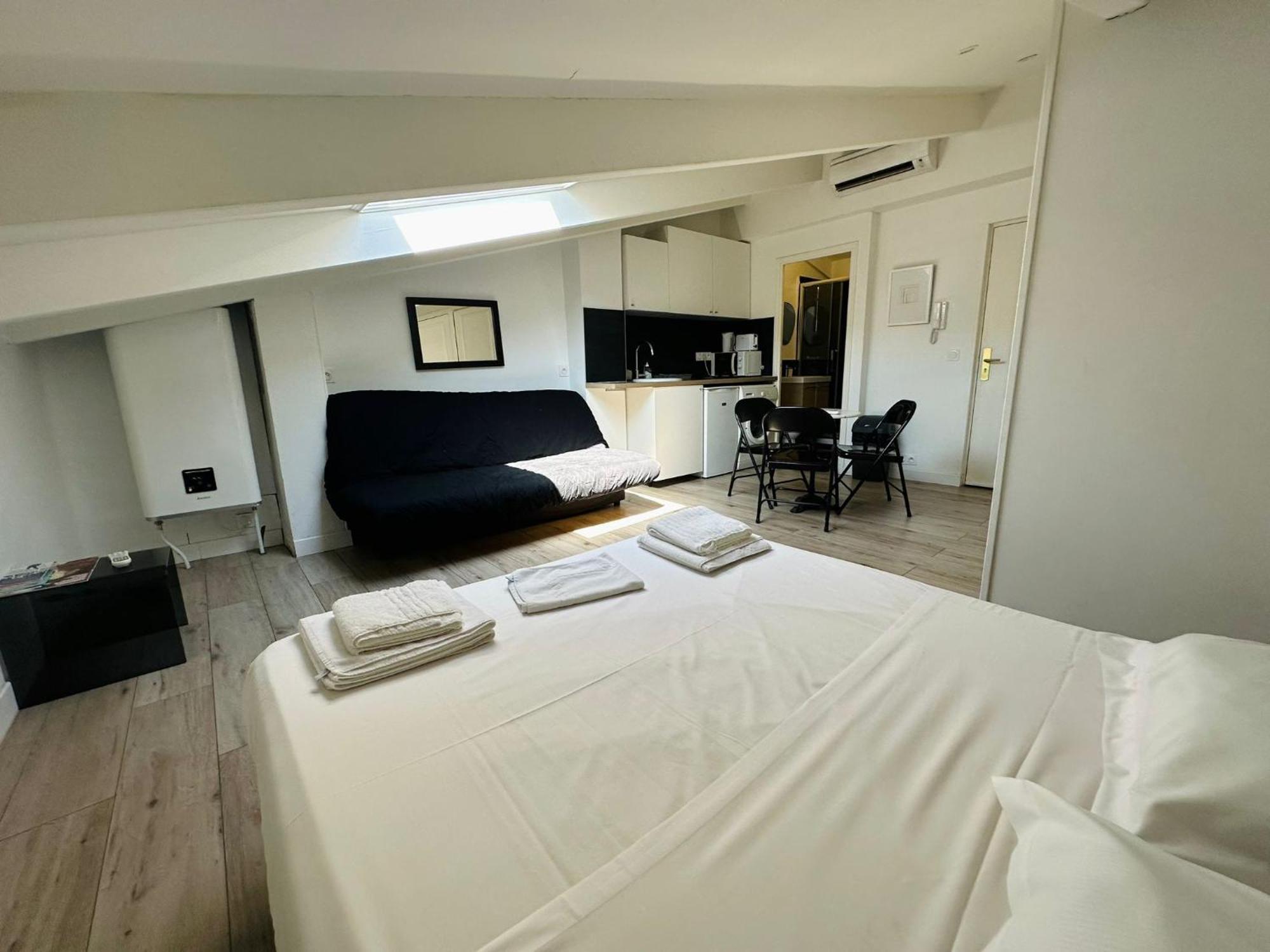 Appartement A Meyerbeer Nice Bilik gambar