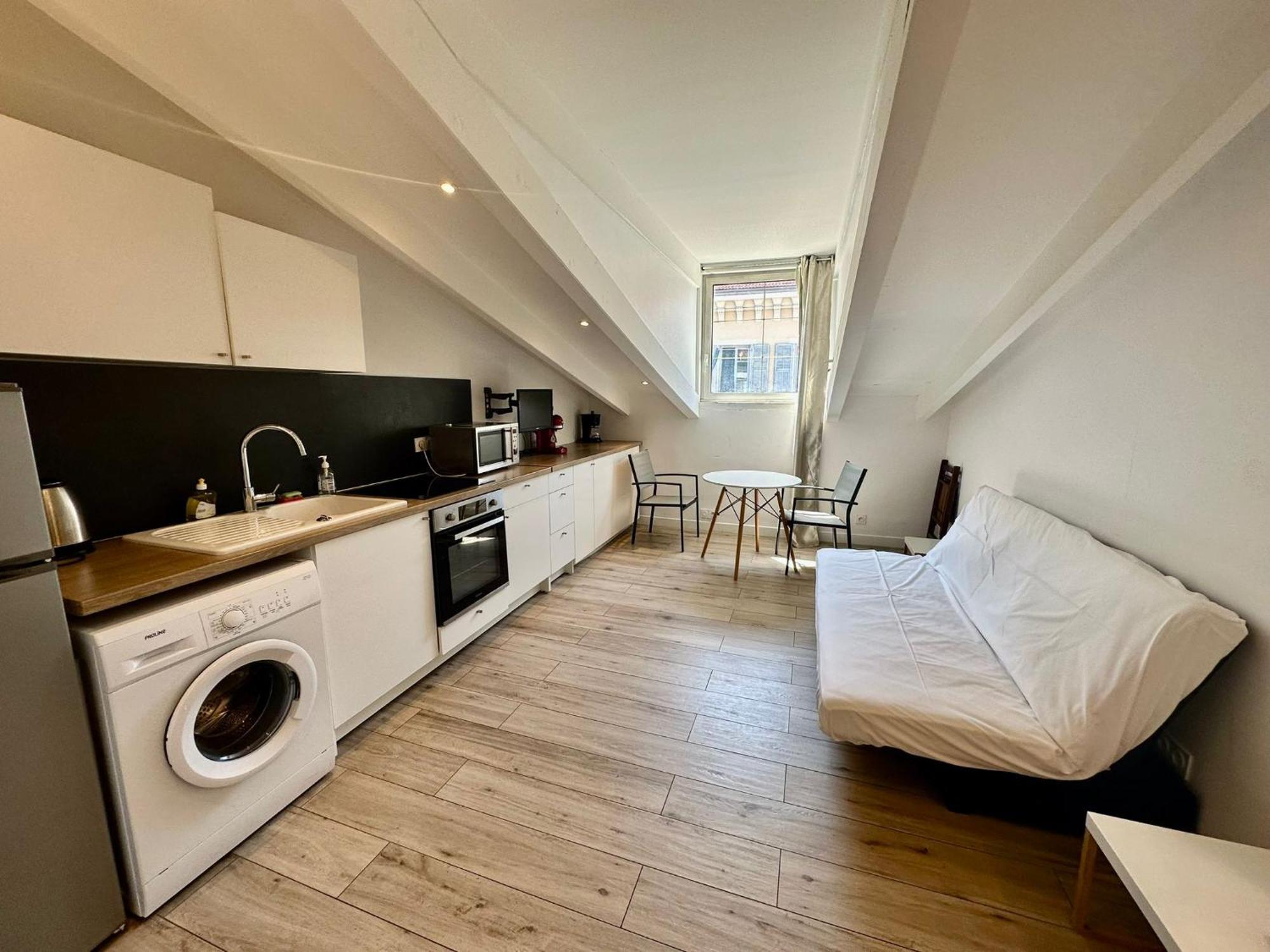 Appartement A Meyerbeer Nice Bilik gambar