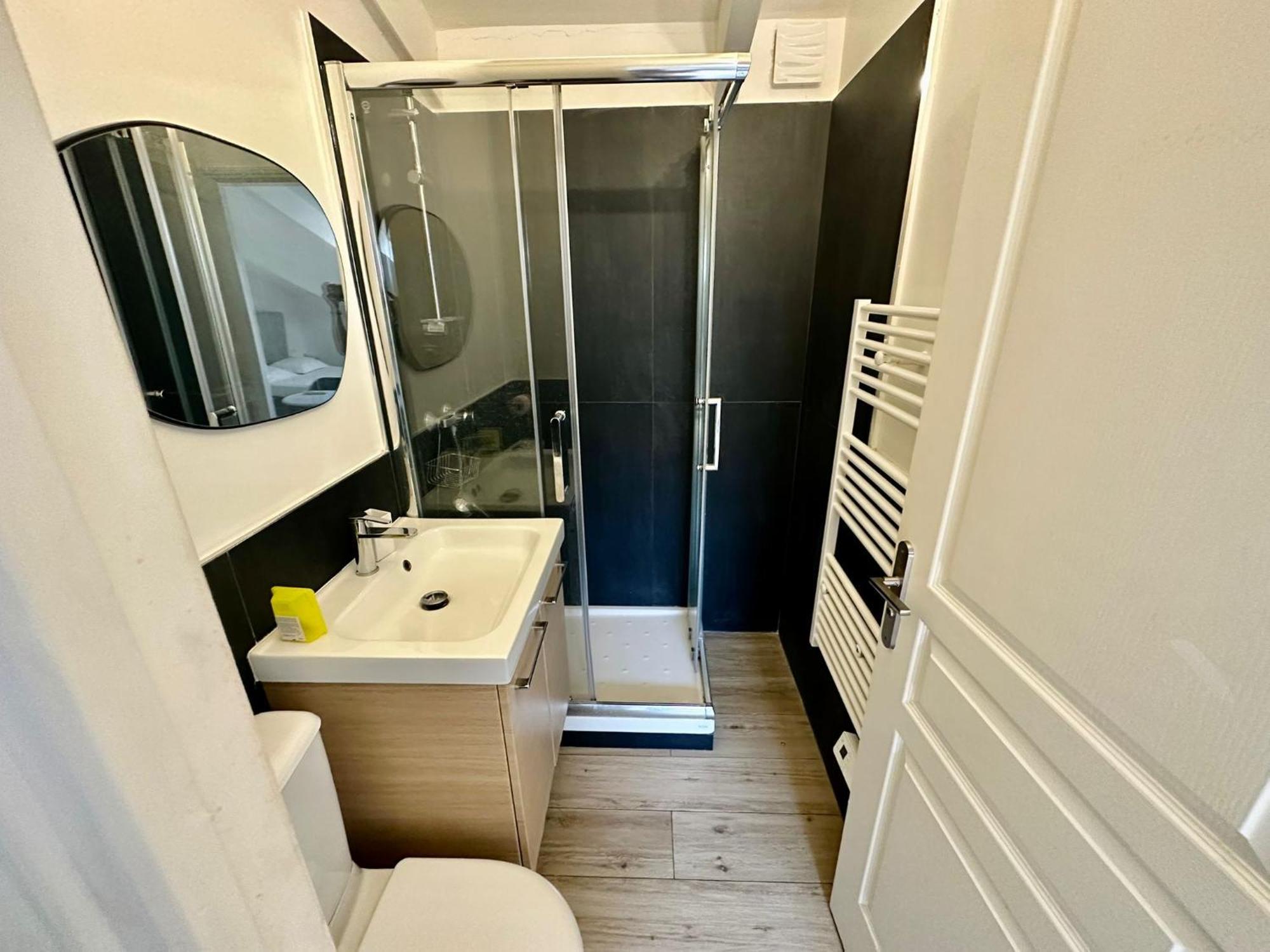 Appartement A Meyerbeer Nice Bilik gambar