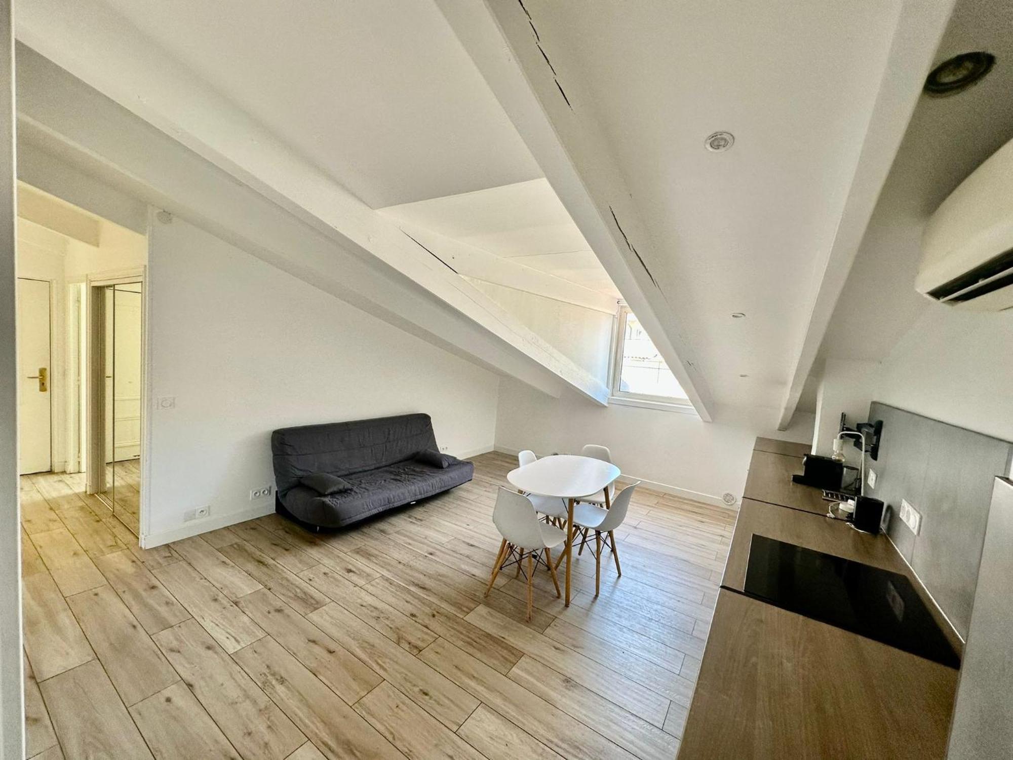 Appartement A Meyerbeer Nice Bilik gambar